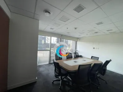 Conjunto Comercial / Sala para alugar, 130m² no Vila Gertrudes, São Paulo