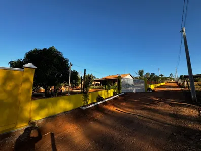 Fazenda / Sítio / Chácara com 2 Quartos à venda, 1500m² no , Nerópolis