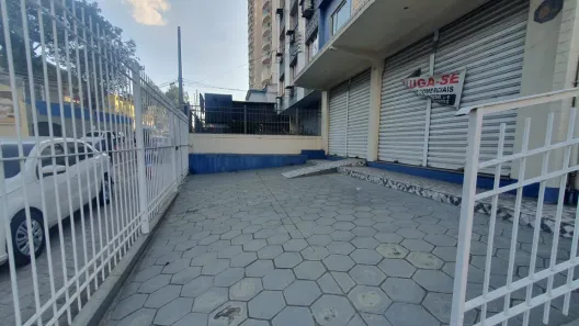 Loja / Salão / Ponto Comercial para venda ou aluguel, 267m² no Alvarez, Nova Iguaçu