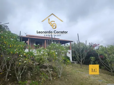 Fazenda / Sítio / Chácara com 4 Quartos à venda, 1000m² no Cruzeiro, Gravatá