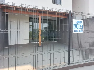 Loja / Salão / Ponto Comercial para alugar, 50m² no Loteamento Residencial Villágio Di Roma, Apucarana