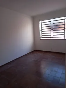 Casa com 1 Quarto para alugar, 36m² no Vila São João, São João de Meriti