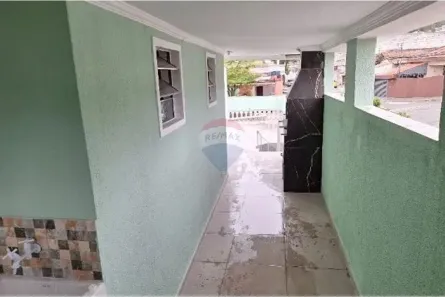 Sobrado com 3 Quartos para alugar, 141m² no Parque São Vicente, Mauá