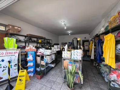 Loja / Salão / Ponto Comercial para alugar, 60m² no Centro, Atibaia