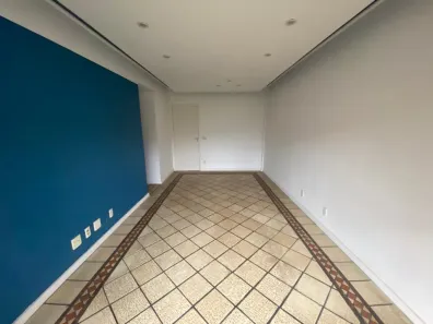 Apartamento com 2 Quartos à venda, 74m² no Corrêas, Petrópolis