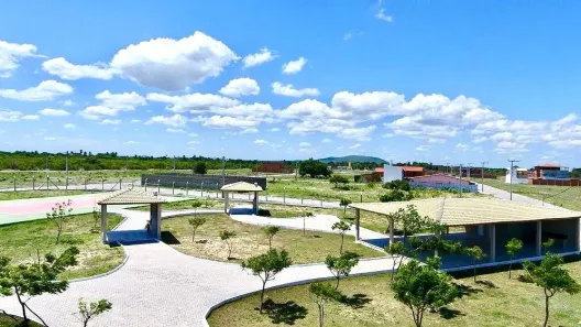 Terreno / Lote / Condomínio com 1 Quarto à venda, 150m² no , Cascavel