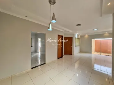 Casa de Condomínio com 3 Quartos para alugar, 170m² no Residencial Samambaia, São Carlos