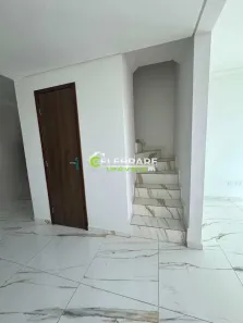Sobrado com 3 Quartos à venda, 100m² no Cidade Industrial, Curitiba