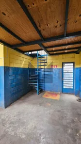 Galpão / Depósito / Armazém para alugar, 180m² no Jardim Irapua, Taboão da Serra