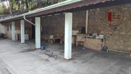 Fazenda / Sítio / Chácara com 3 Quartos à venda, 156m² no Esplanada Mendes Moraes, São Roque