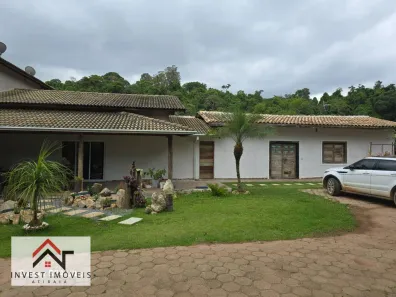 Fazenda / Sítio / Chácara com 7 Quartos para alugar, 600m² no Portão, Atibaia