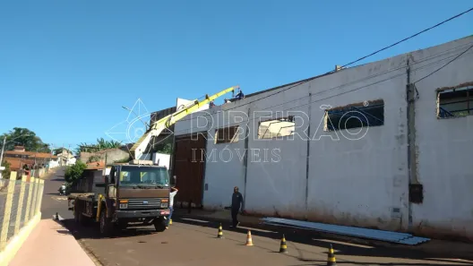 Loja / Salão / Ponto Comercial para alugar, 550m² no Industrial, Cravinhos