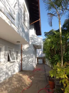 Sobrado com 4 Quartos à venda, 413m² no Pastoril, Ribeirão Pires