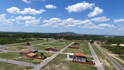 Terreno / Lote / Condomínio com 1 Quarto à venda, 150m² no , Cascavel