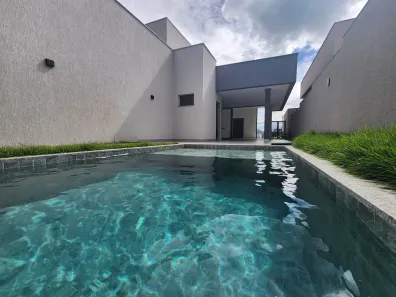 Casa de Condomínio com 3 Quartos à venda, 185m² no Jardins Nápoles, Senador Canedo