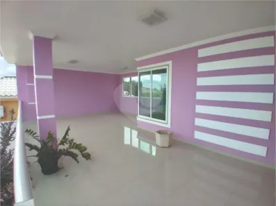 Casa de Vila com 4 Quartos à venda, 227m² no Bacaxá (Bacaxá), Saquarema