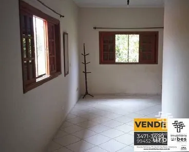 Fazenda / Sítio / Chácara com 3 Quartos à venda, 225m² no Portal dos Nobres, Americana