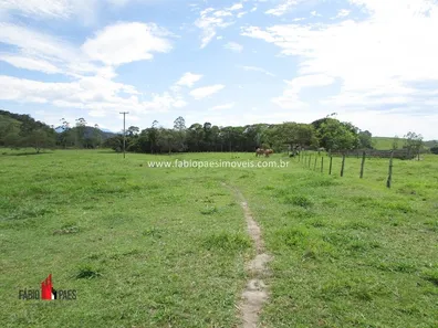 Fazenda / Sítio / Chácara à venda, 87900m² no Maraporã, Cachoeiras de Macacu