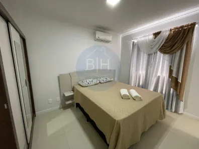Apartamento com 3 Quartos para alugar, 78m² no Itacolomi, Balneário Piçarras