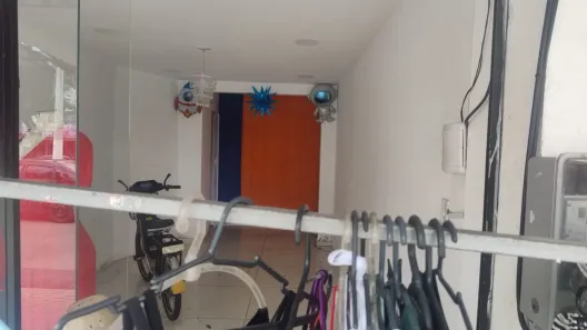Loja / Salão / Ponto Comercial para alugar, 25m² no Centro, Guapimirim