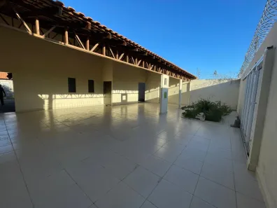 Casa com 3 Quartos à venda, 160m² no Vale Quem Tem, Teresina