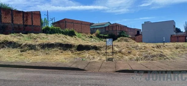 Terreno / Lote / Condomínio à venda, 388m² no Núcleo Habitacional Michel Soni, Apucarana
