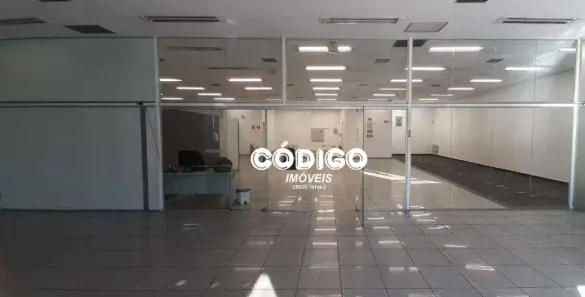 Prédio Inteiro para alugar, 1196m² no Parada Inglesa, São Paulo