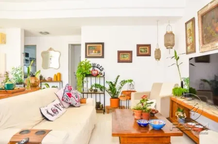 Casa de Condomínio com 3 Quartos para alugar, 154m² no Morada da Colina, Resende