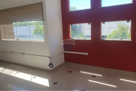 Conjunto Comercial / Sala para alugar, 44m² no Centro, Vinhedo