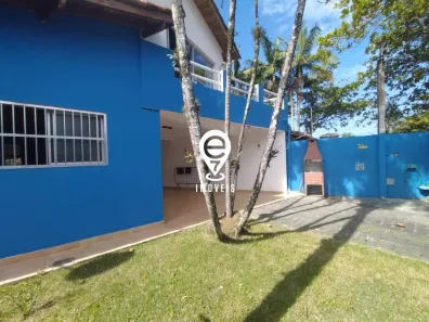 Sobrado com 4 Quartos à venda, 220m² no Jardim Virgínia, Guarujá