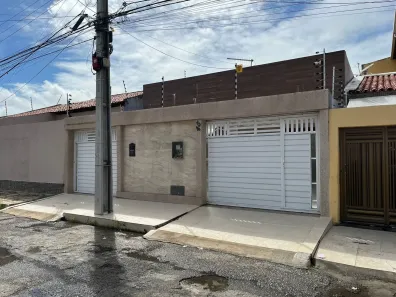 Casa com 3 Quartos à venda, 180m² no Grageru, Aracaju