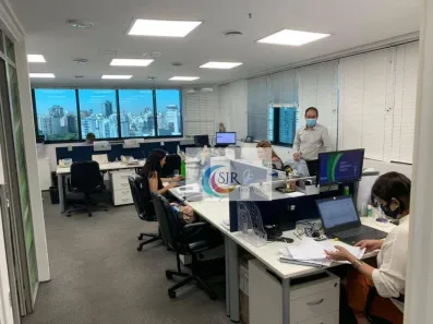 Conjunto Comercial / Sala para alugar, 184m² no Itaim Bibi, São Paulo