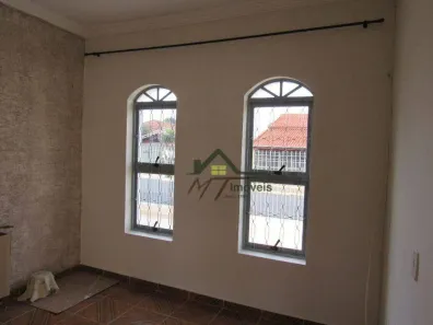 Casa com 3 Quartos para alugar, 140m² no Parque João de Vasconcelos, Sumaré