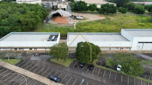 Galpão / Depósito / Armazém para venda ou aluguel, 6900m² no Antônio Zanaga, Americana