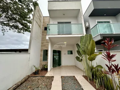 Casa com 2 Quartos para alugar, 72m² no Itacolomi, Balneário Piçarras