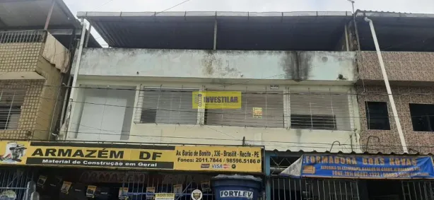 Casa com 3 Quartos para alugar, 10m² no Várzea, Recife