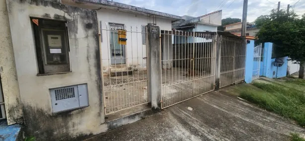 Casa com 2 Quartos à venda, 70m² no Centro, Igaratá