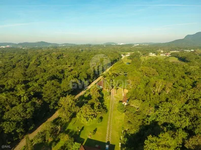 Fazenda / Sítio / Chácara com 4 Quartos à venda, 300m² no Das Laranjeiras, São Francisco do Sul