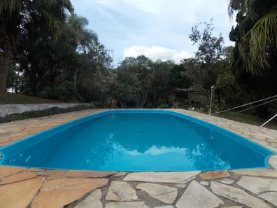 Fazenda / Sítio / Chácara com 4 Quartos à venda, 33000m² no Centro, Mairinque