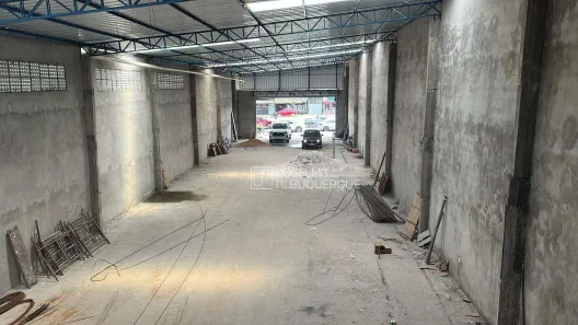 Galpão / Depósito / Armazém para venda ou aluguel, 506m² no Quarenta Horas (Coqueiro), Ananindeua