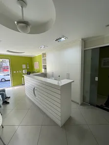 Loja / Salão / Ponto Comercial com 3 Quartos à venda, 90m² no Engenhoca, Niterói