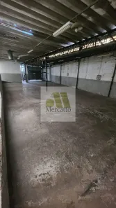 Galpão / Depósito / Armazém para alugar, 700m² no Arraial Paulista, Taboão da Serra