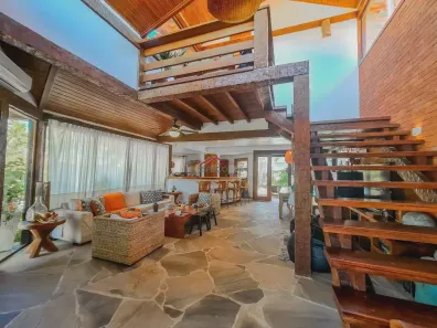 Casa de Condomínio com 4 Quartos para alugar, 151m² no Manguinhos, Armação dos Búzios