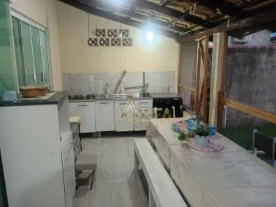 Casa com 2 Quartos à venda, 253m² no Santa Lidia, Penha