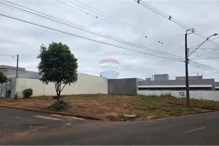 Terreno / Lote / Condomínio à venda, 438m² no Jardim Veneza II, Umuarama