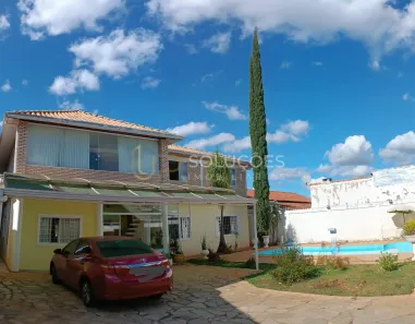 Casa de Condomínio com 4 Quartos à venda, 450m² no Região dos Lagos, Brasília
