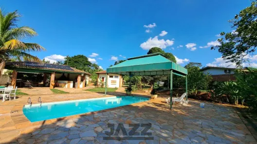 Fazenda / Sítio / Chácara com 3 Quartos para venda ou aluguel, 150m² no Nova Veneza, Paulínia