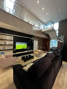 Sobrado com 4 Quartos para venda ou aluguel, 420m² no Cerâmica, São Caetano do Sul