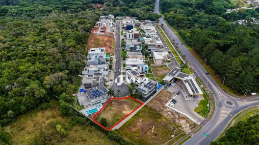 Terreno / Lote / Condomínio à venda, 778m² no Santa Felicidade, Curitiba