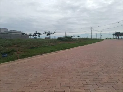 Terreno / Lote / Condomínio à venda, 681m² no Paranoá, Brasília